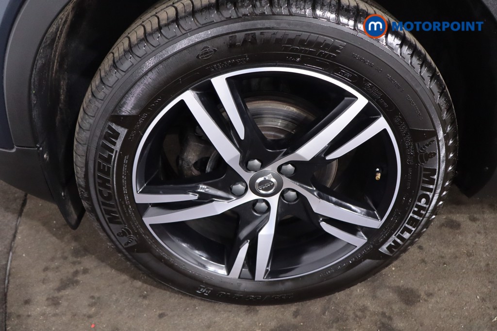 Volvo Xc40 R Design Manual Petrol SUV - Stock Number (1634380) - 11th supplementary image