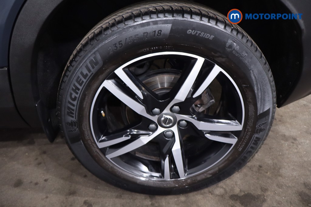 Volvo Xc40 R Design Manual Petrol SUV - Stock Number (1634380) - 12th supplementary image