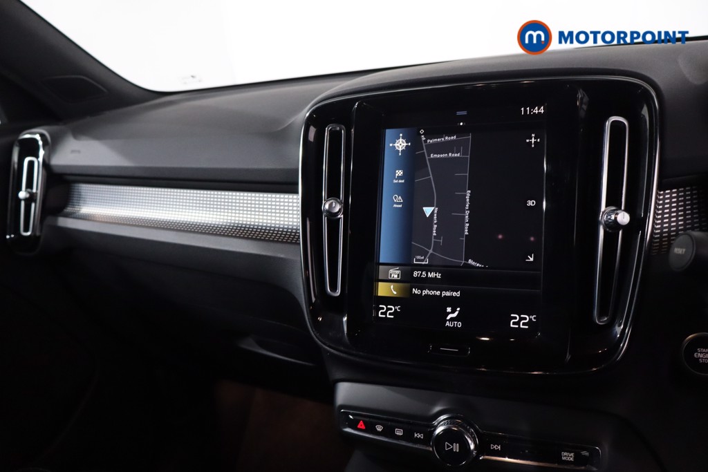 Volvo Xc40 R Design Manual Petrol SUV - Stock Number (1634380) - 17th supplementary image