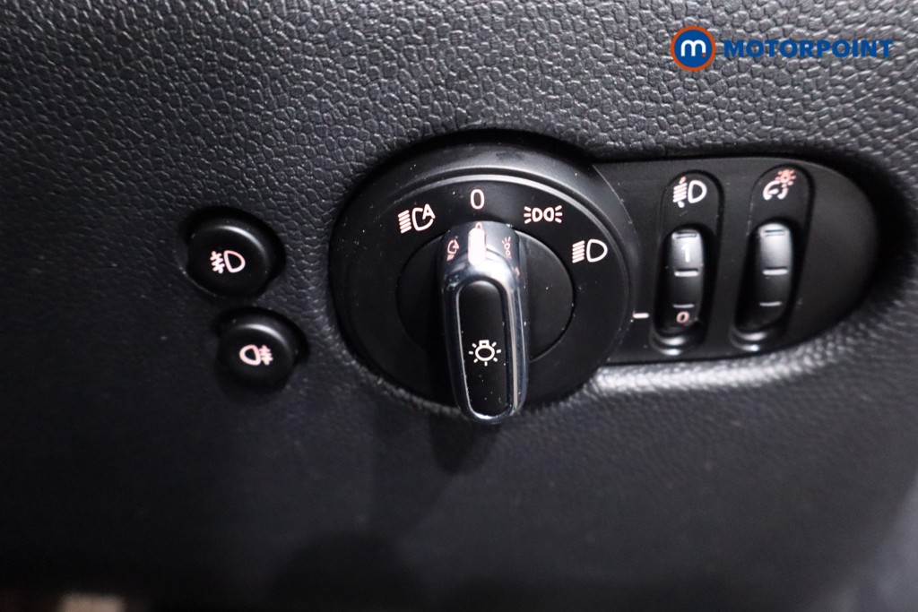 Mini Hatchback Cooper Sport Automatic Petrol Hatchback - Stock Number (1634384) - 18th supplementary image