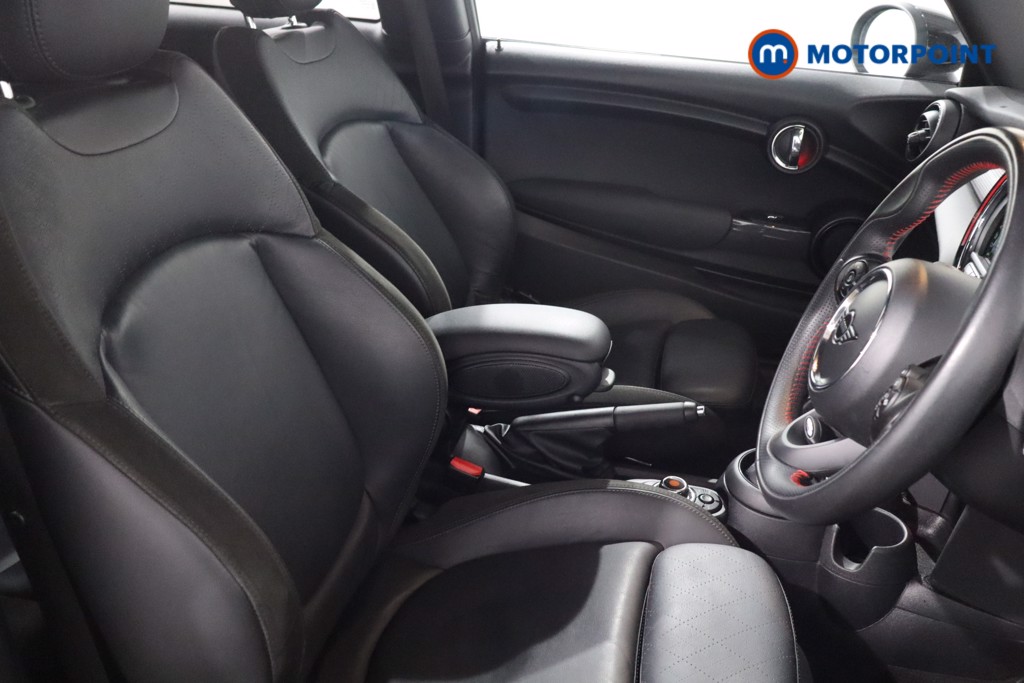 Mini Hatchback Cooper Sport Automatic Petrol Hatchback - Stock Number (1634384) - 24th supplementary image
