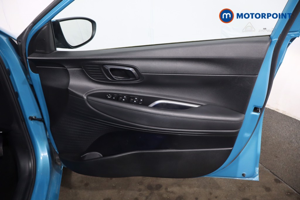 Hyundai I20 Premium Manual Petrol Hatchback - Stock Number (1634387) - 23rd supplementary image