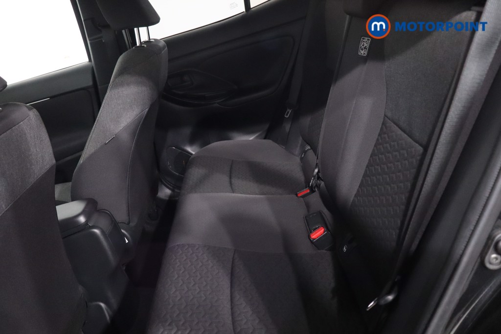 Toyota Yaris Cross Design Automatic Petrol-Electric Hybrid Estate - Stock Number (1634431) - 5th supplementary image