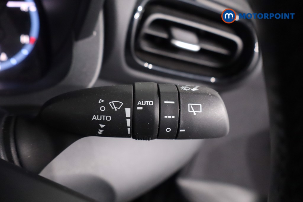 Toyota Yaris Cross Design Automatic Petrol-Electric Hybrid Estate - Stock Number (1634431) - 15th supplementary image