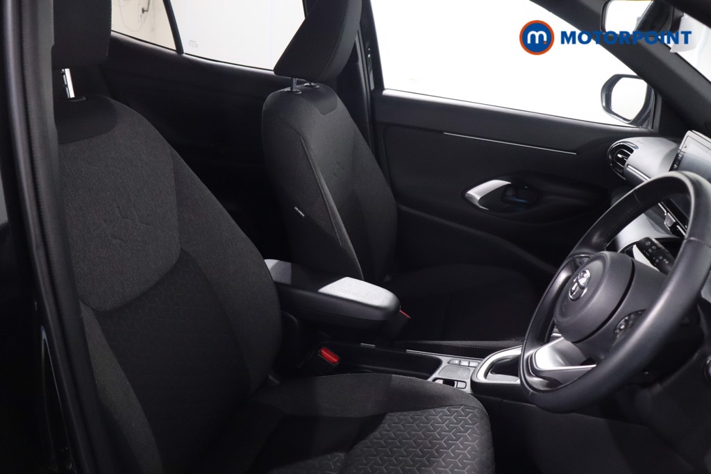 Toyota Yaris Cross Design Automatic Petrol-Electric Hybrid Estate - Stock Number (1634431) - 23rd supplementary image