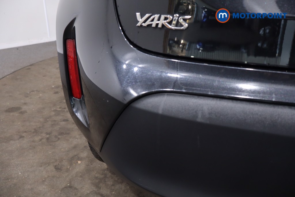 Toyota Yaris Cross Design Automatic Petrol-Electric Hybrid Estate - Stock Number (1634431) - 39th supplementary image