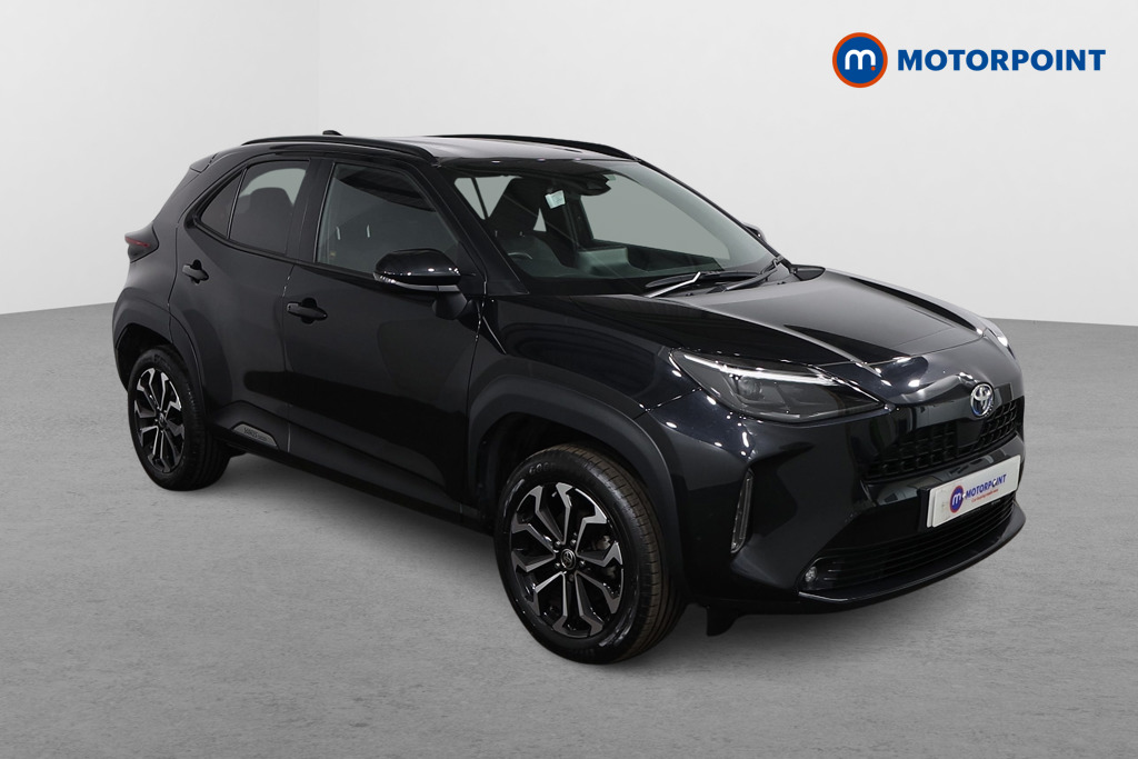 Toyota Yaris Cross Design Automatic Petrol-Electric Hybrid Estate - Stock Number (1634431) - Drivers side front corner