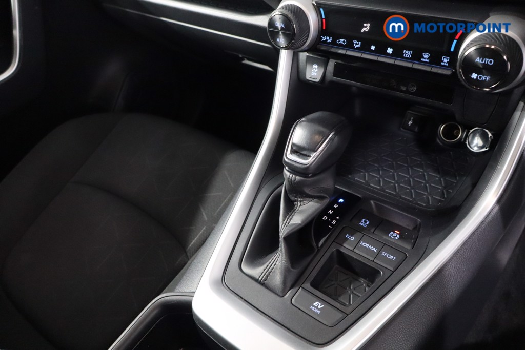 Toyota Rav4 Design Automatic Petrol-Electric Hybrid SUV - Stock Number (1634434) - 22nd supplementary image