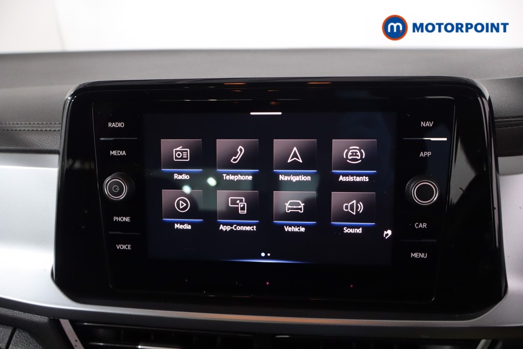 Volkswagen T-Roc Life Manual Petrol SUV - Stock Number (1634470) - 2nd supplementary image