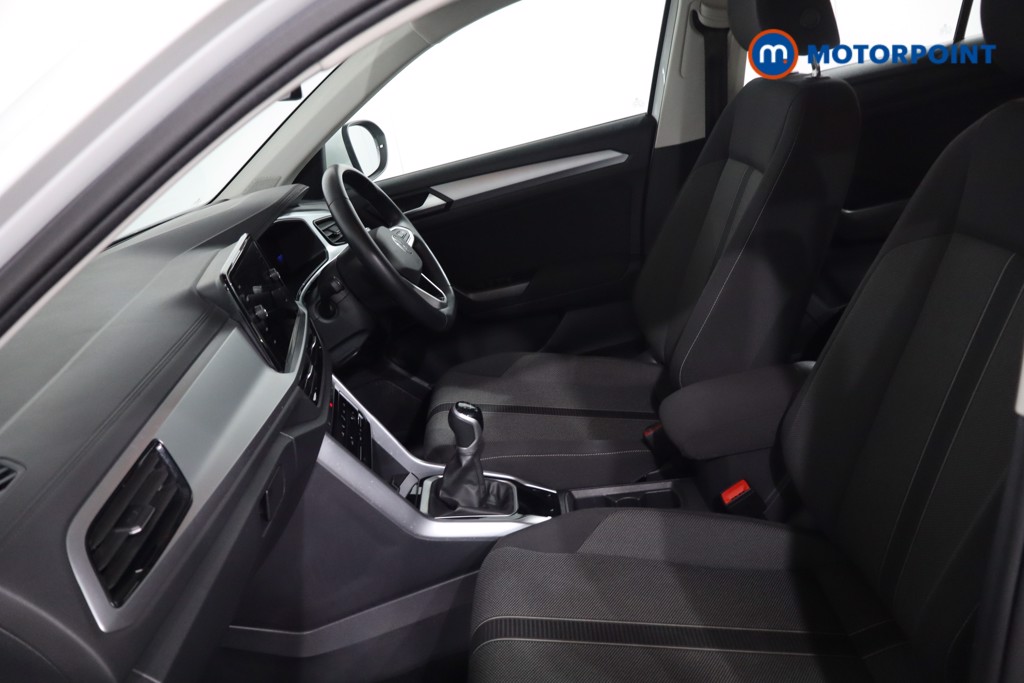 Volkswagen T-Roc Life Manual Petrol SUV - Stock Number (1634470) - 4th supplementary image
