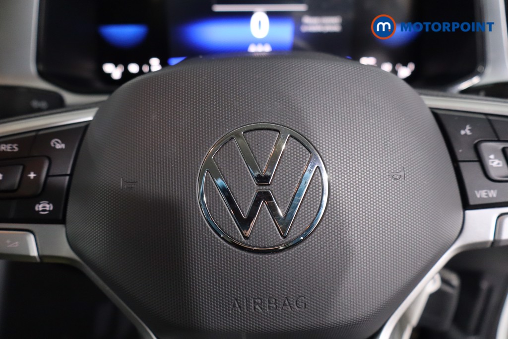 Volkswagen T-Roc Life Manual Petrol SUV - Stock Number (1634470) - 13th supplementary image