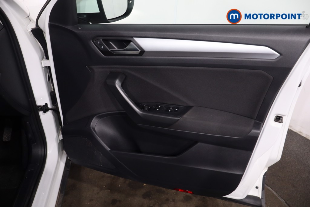 Volkswagen T-Roc Life Manual Petrol SUV - Stock Number (1634470) - 23rd supplementary image