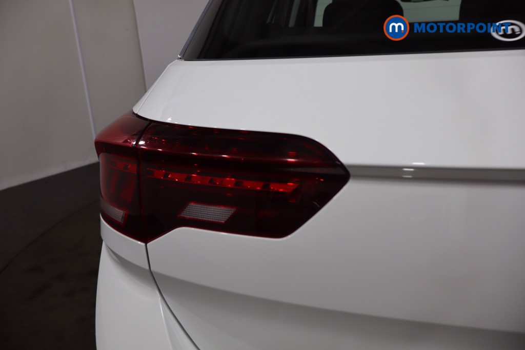 Volkswagen T-Roc Life Manual Petrol SUV - Stock Number (1634470) - 36th supplementary image