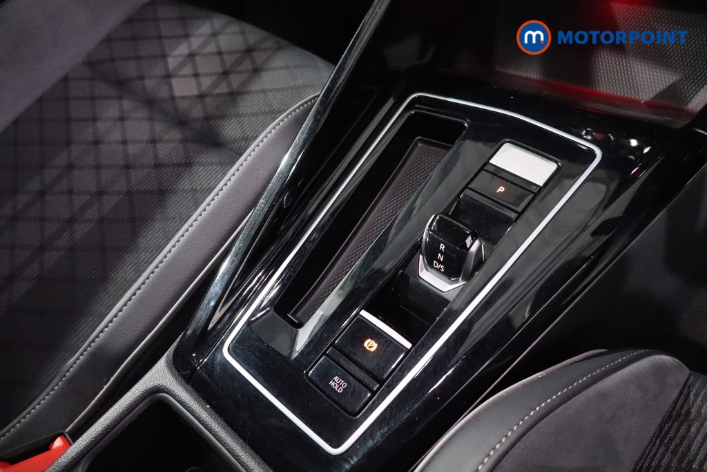 Volkswagen Golf R-Line Automatic Petrol Hatchback - Stock Number (1634477) - 21st supplementary image