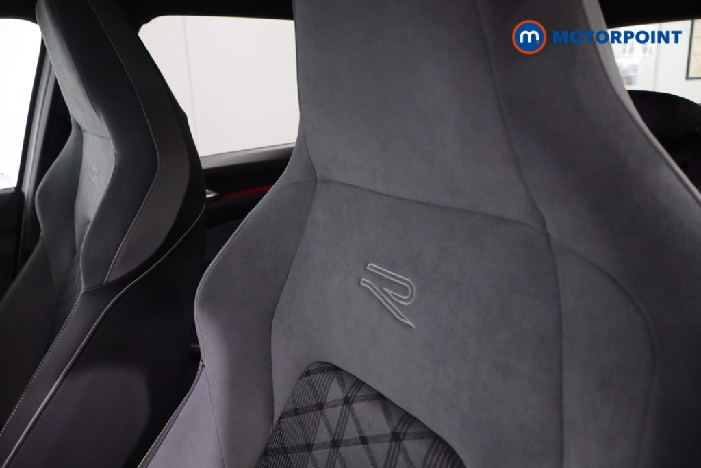 Volkswagen Golf R-Line Automatic Petrol Hatchback - Stock Number (1634477) - 27th supplementary image