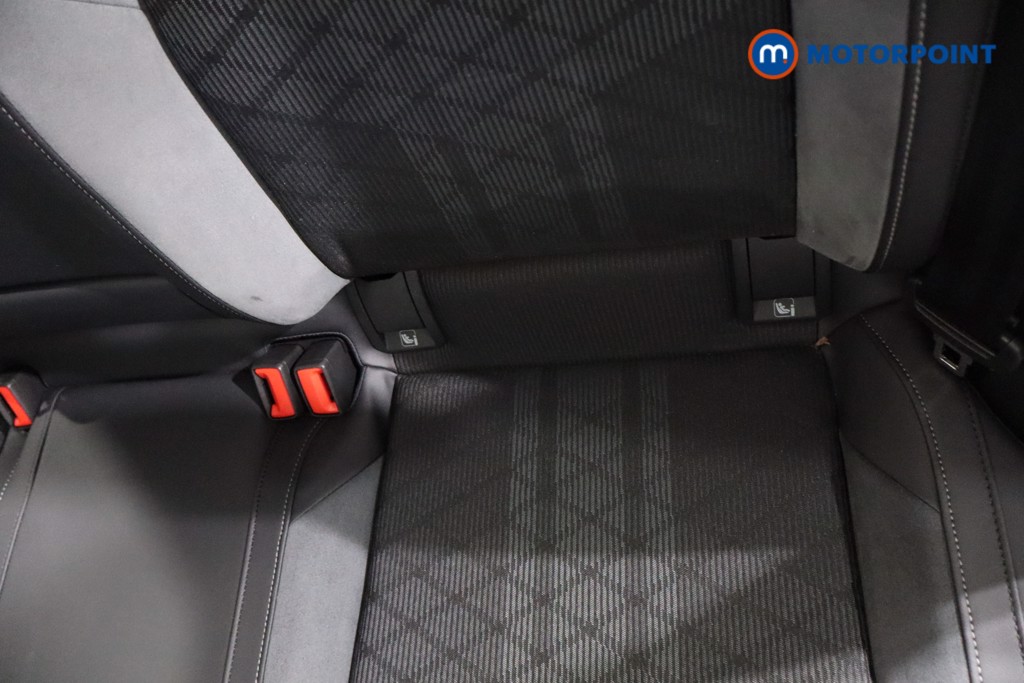 Volkswagen Golf R-Line Automatic Petrol Hatchback - Stock Number (1634477) - 28th supplementary image