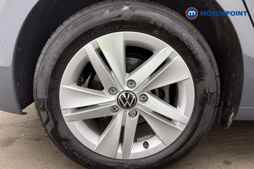 Volkswagen Golf Life Automatic Petrol Hatchback - Stock Number (1634495) - 2nd supplementary image