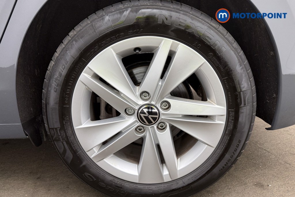 Volkswagen Golf Life Automatic Petrol Hatchback - Stock Number (1634495) - 3rd supplementary image