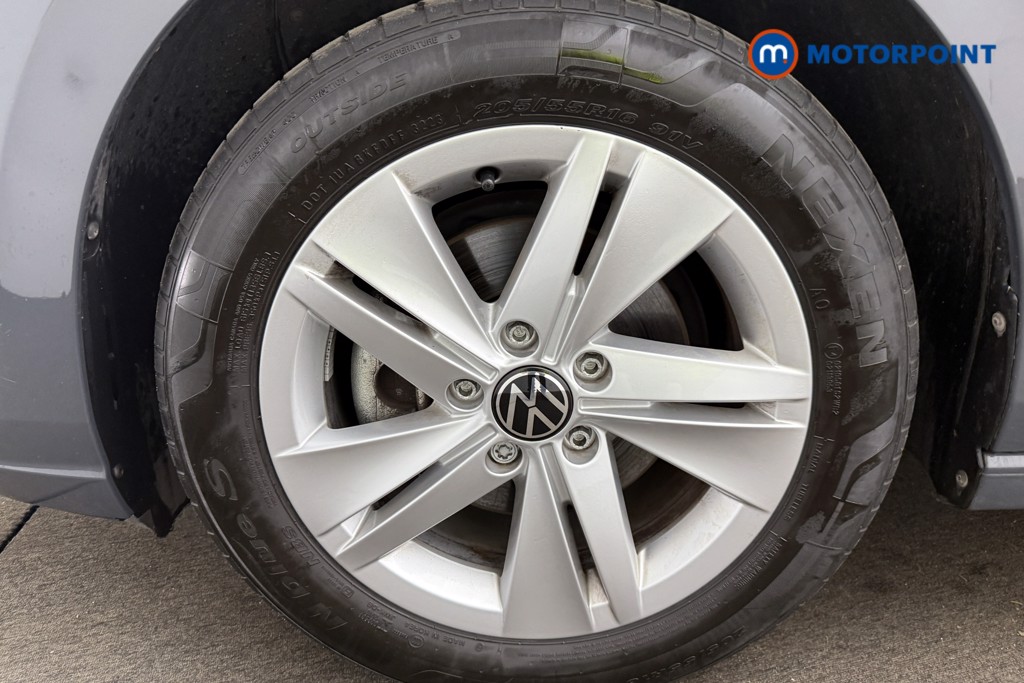 Volkswagen Golf Life Automatic Petrol Hatchback - Stock Number (1634495) - 4th supplementary image