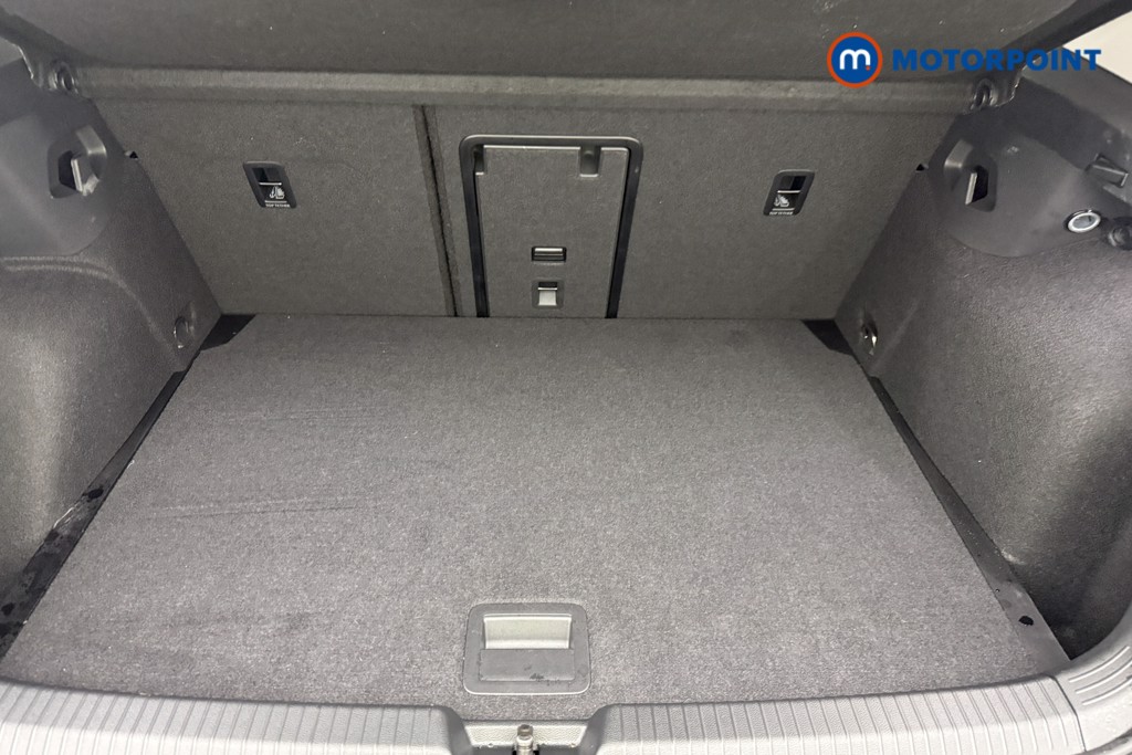 Volkswagen Golf Life Automatic Petrol Hatchback - Stock Number (1634495) - 8th supplementary image