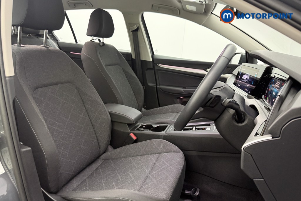 Volkswagen Golf Life Automatic Petrol Hatchback - Stock Number (1634495) - 10th supplementary image