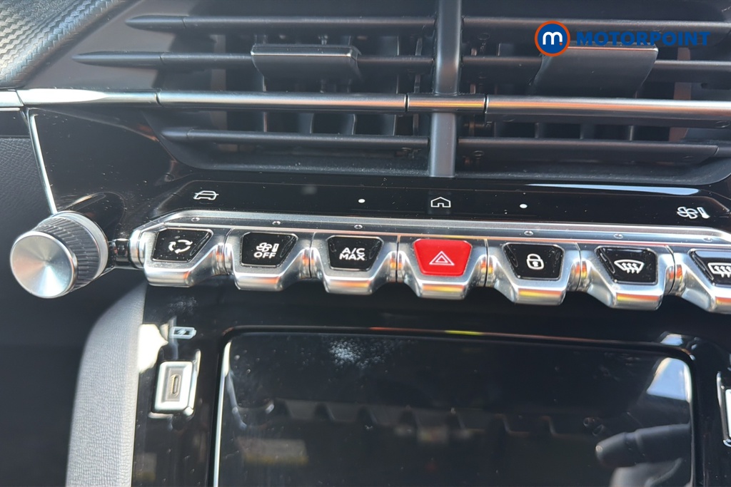 Peugeot 2008 Allure Manual Petrol SUV - Stock Number (1634510) - 12th supplementary image