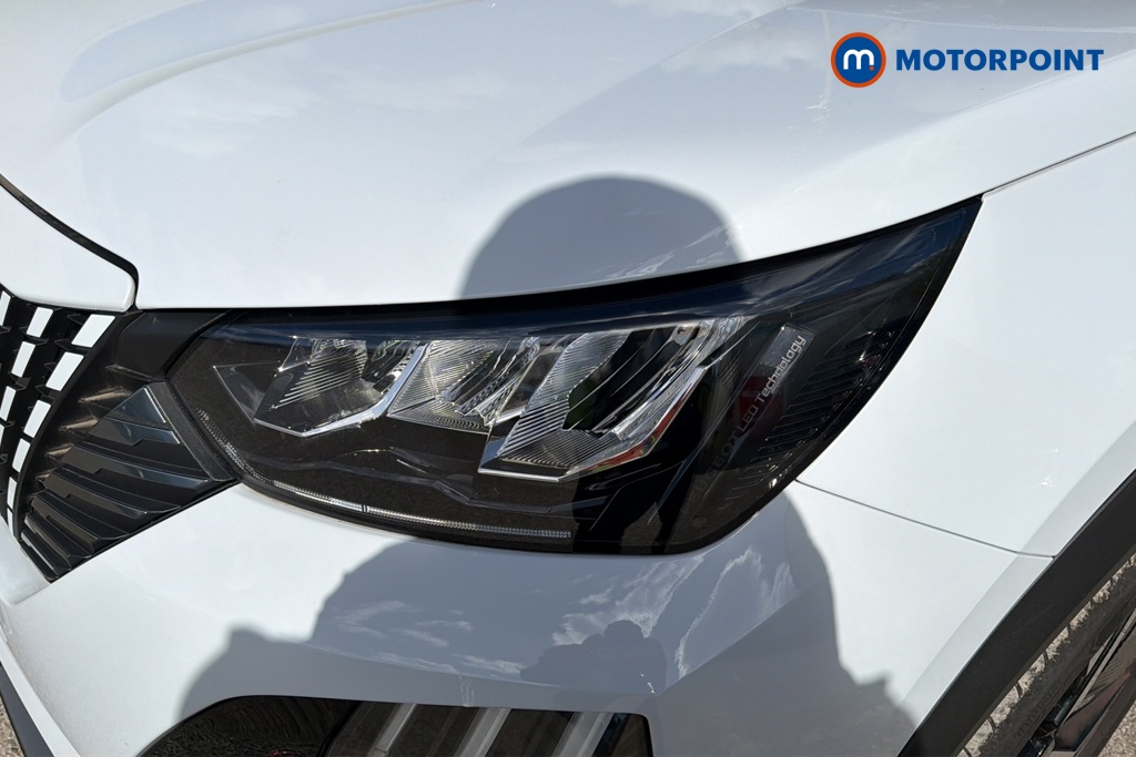 Peugeot 2008 Allure Manual Petrol SUV - Stock Number (1634510) - 42nd supplementary image