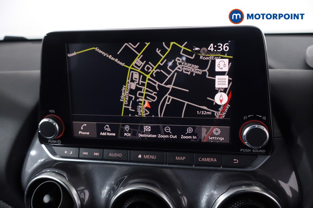 Nissan Juke N-Connecta Automatic Petrol SUV - Stock Number (1634571) - 2nd supplementary image