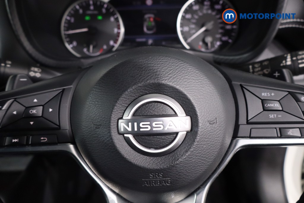 Nissan Juke N-Connecta Automatic Petrol SUV - Stock Number (1634571) - 13th supplementary image