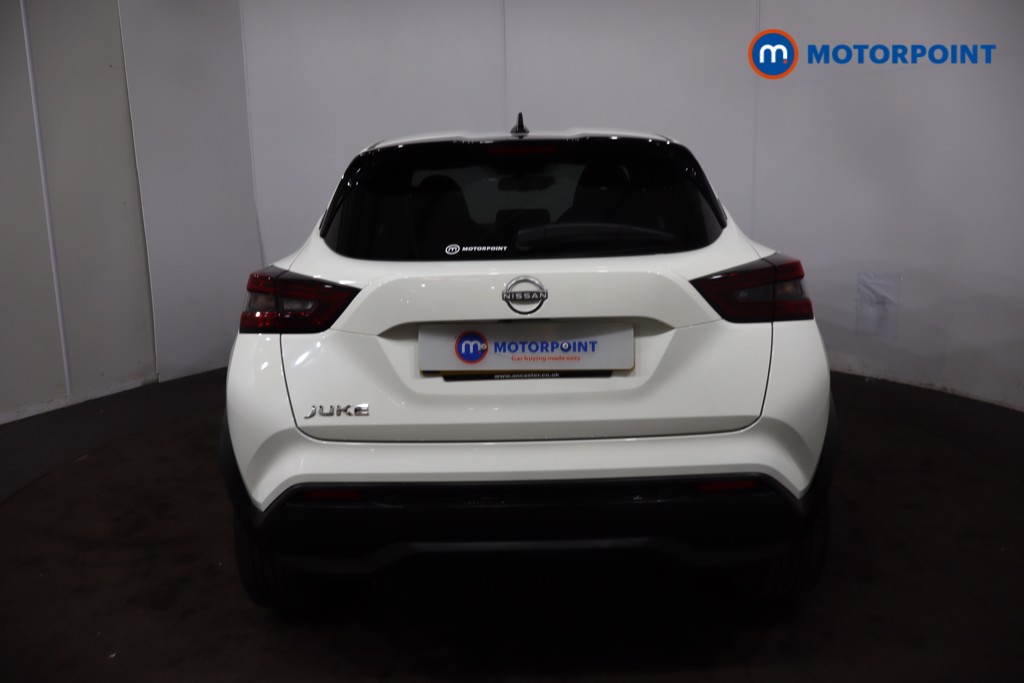 Nissan Juke N-Connecta Automatic Petrol SUV - Stock Number (1634571) - 34th supplementary image