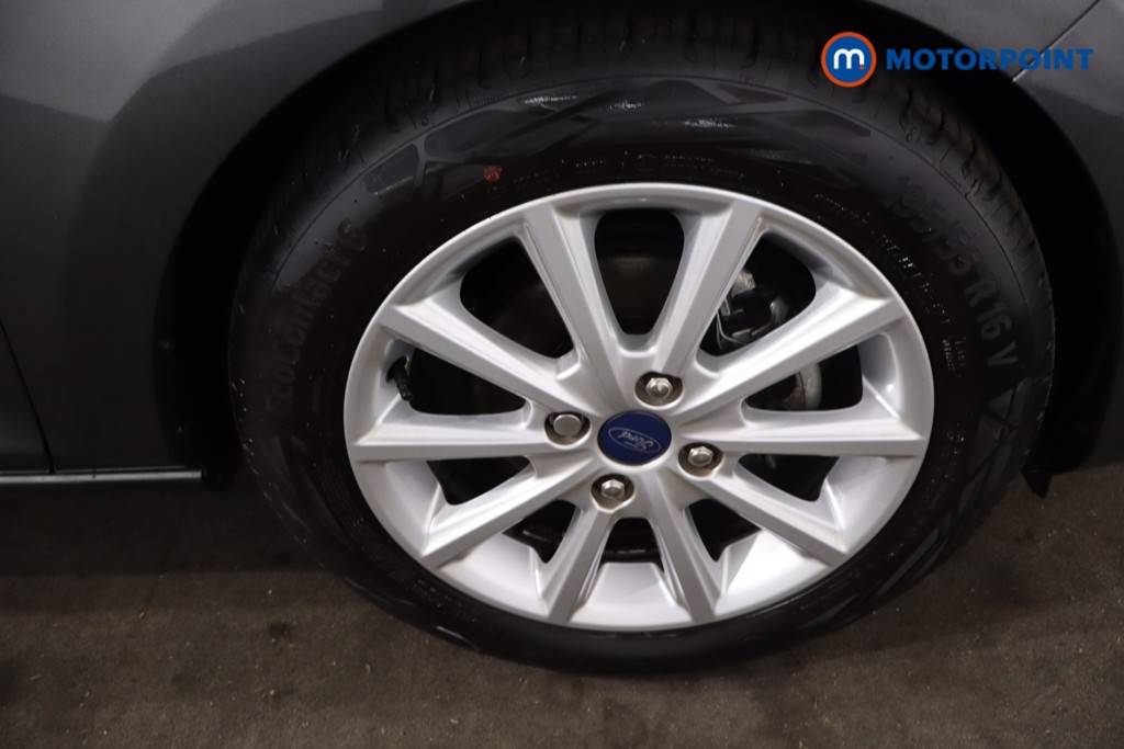 Ford Fiesta Titanium Manual Petrol Hatchback - Stock Number (1634610) - 10th supplementary image