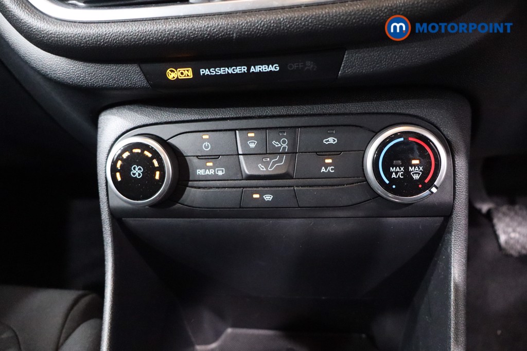 Ford Fiesta Titanium Manual Petrol Hatchback - Stock Number (1634610) - 21st supplementary image