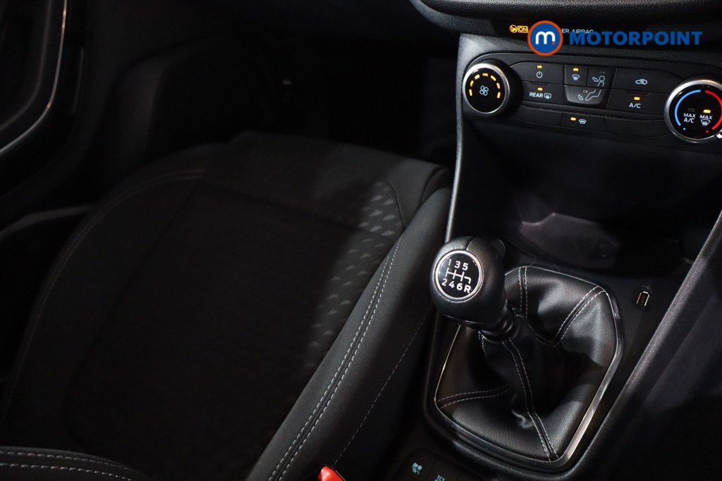 Ford Fiesta Titanium Manual Petrol Hatchback - Stock Number (1634610) - 22nd supplementary image