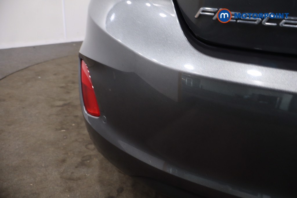 Ford Fiesta Titanium Manual Petrol Hatchback - Stock Number (1634610) - 36th supplementary image