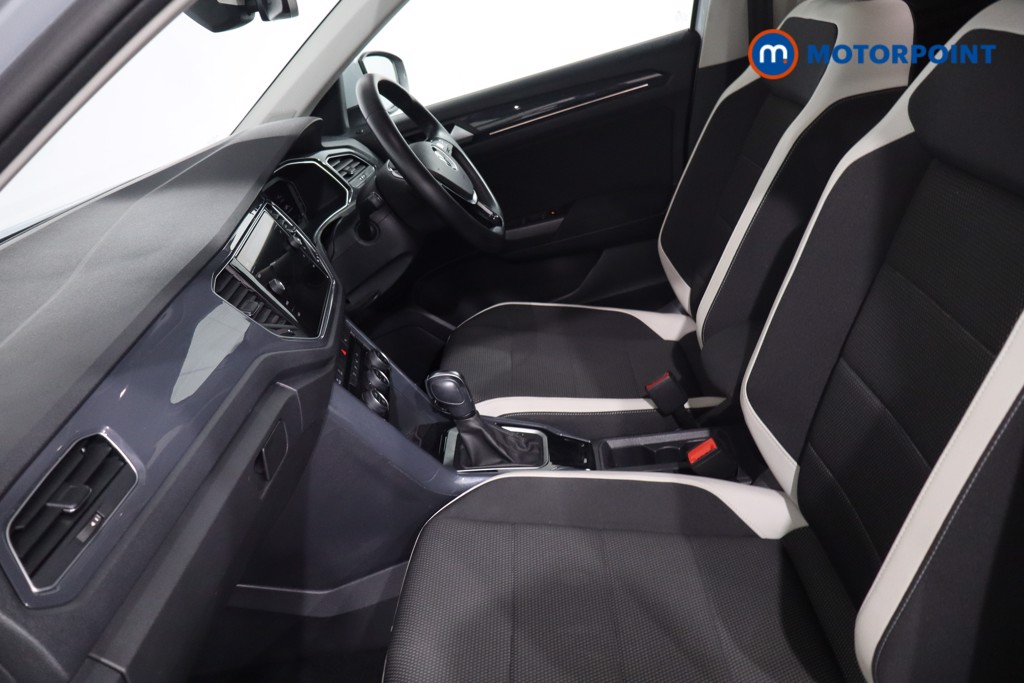 Volkswagen T-Roc SEL Automatic Petrol SUV - Stock Number (1634715) - 4th supplementary image