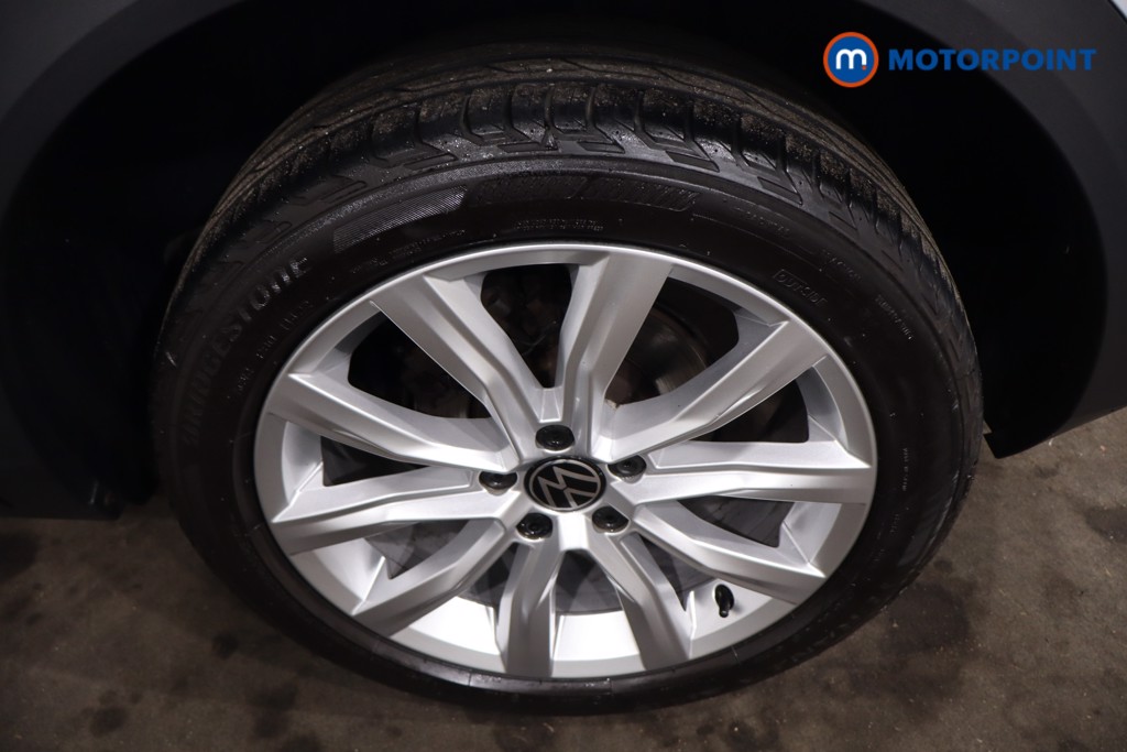 Volkswagen T-Roc SEL Automatic Petrol SUV - Stock Number (1634715) - 12th supplementary image