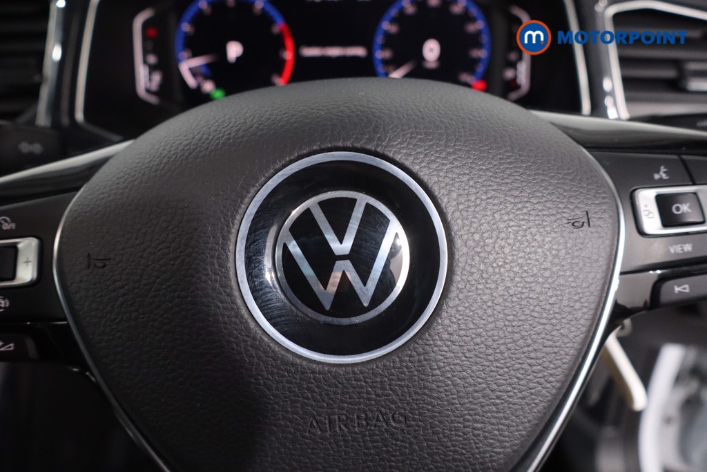 Volkswagen T-Roc SEL Automatic Petrol SUV - Stock Number (1634715) - 13th supplementary image