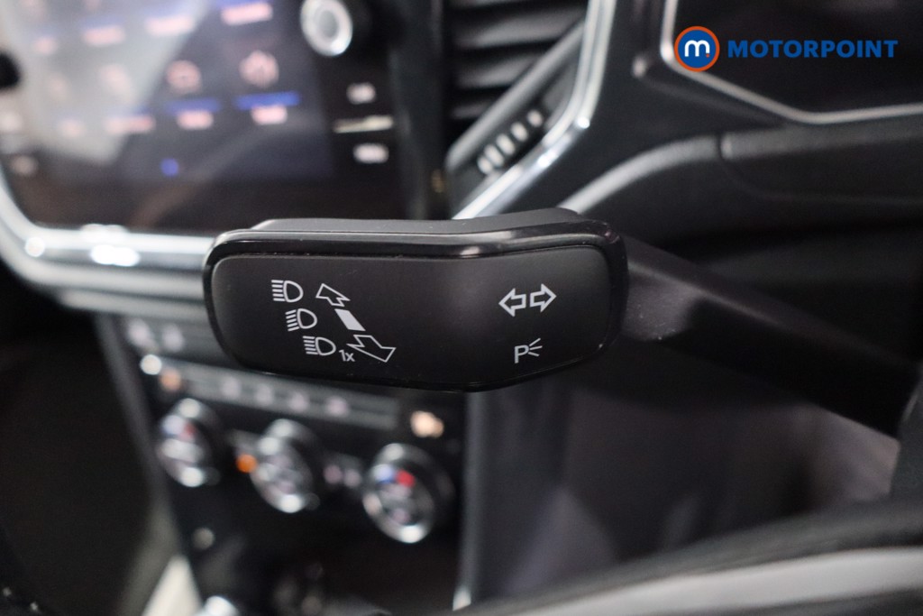 Volkswagen T-Roc SEL Automatic Petrol SUV - Stock Number (1634715) - 14th supplementary image