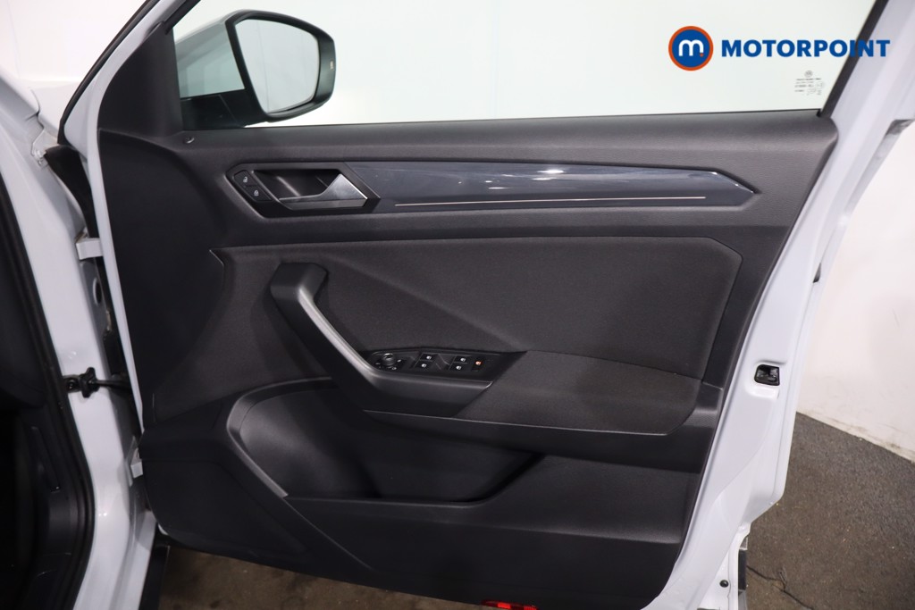 Volkswagen T-Roc SEL Automatic Petrol SUV - Stock Number (1634715) - 24th supplementary image