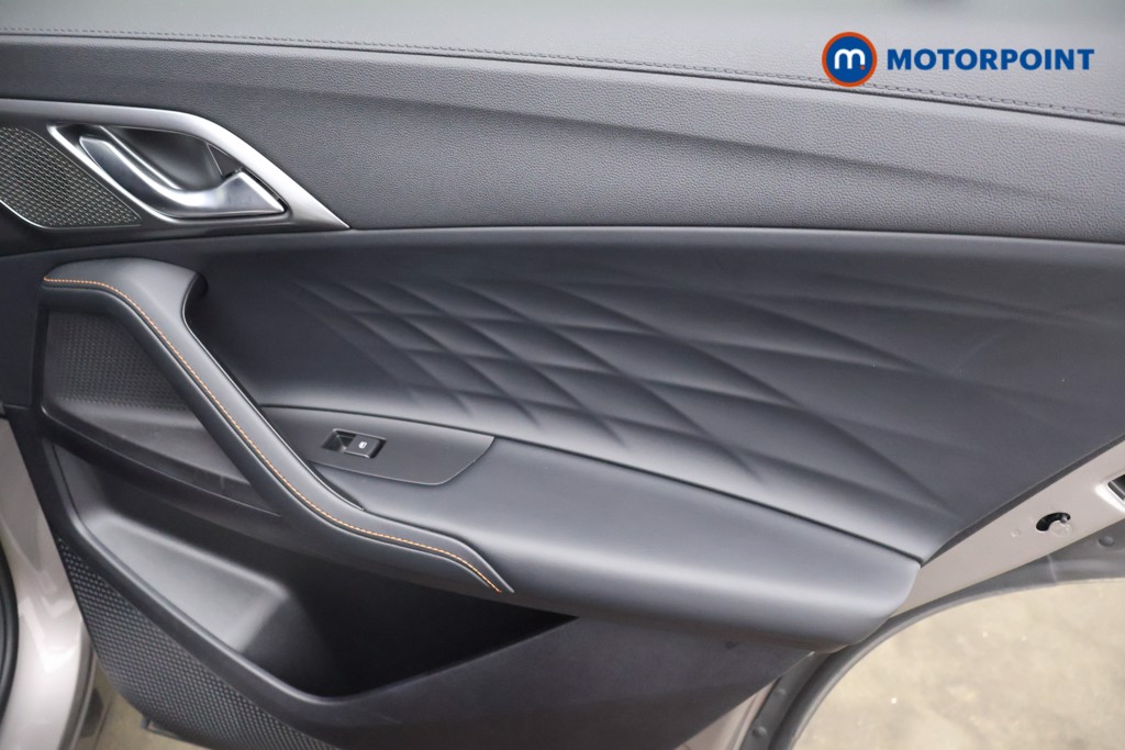 Mg Motor Uk HS Trophy Automatic Petrol-Electric Hybrid SUV - Stock Number (1634861) - 16th supplementary image