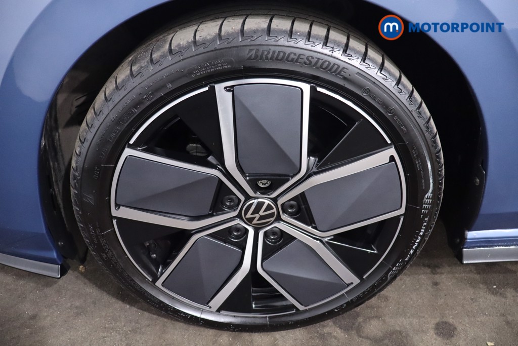 Volkswagen Golf R-Line Automatic Diesel Hatchback - Stock Number (1635151) - 11th supplementary image