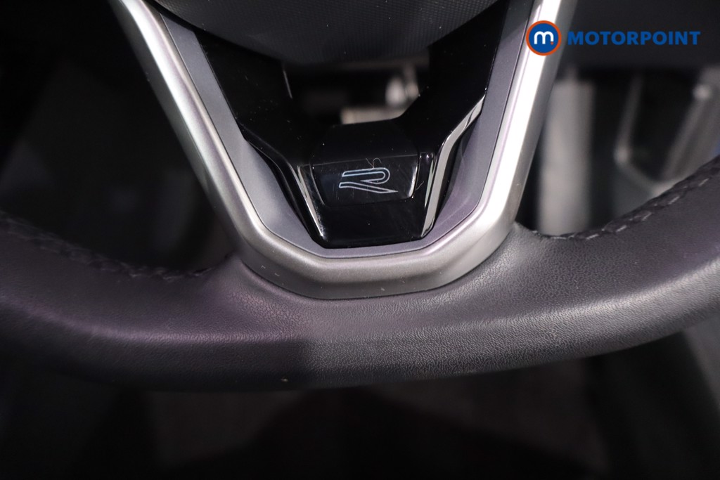 Volkswagen Golf R-Line Automatic Diesel Hatchback - Stock Number (1635151) - 16th supplementary image