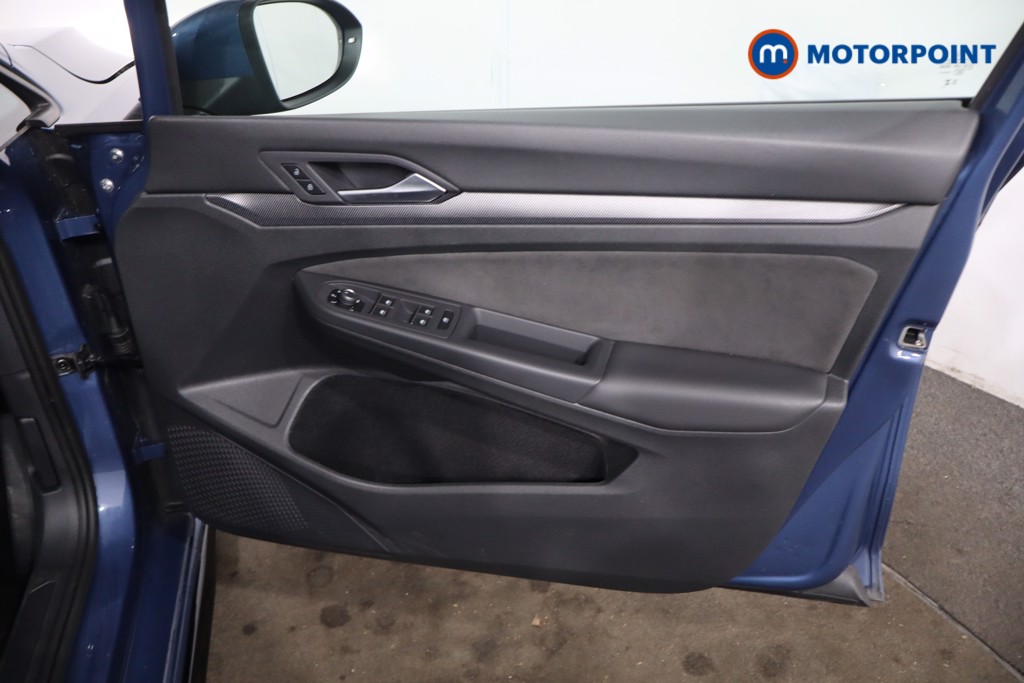 Volkswagen Golf R-Line Automatic Diesel Hatchback - Stock Number (1635151) - 25th supplementary image