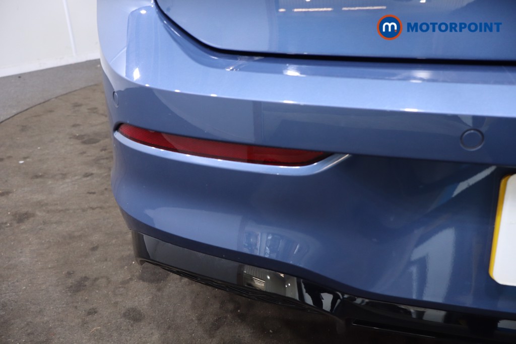 Volkswagen Golf R-Line Automatic Diesel Hatchback - Stock Number (1635151) - 41st supplementary image