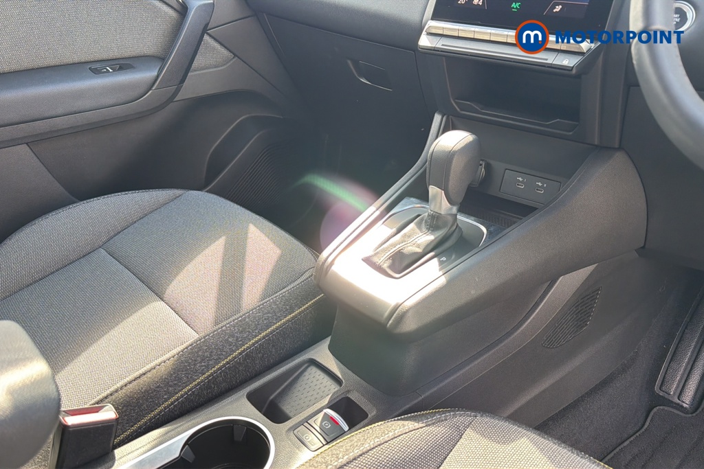 Renault Captur Techno Automatic Petrol-Electric Hybrid SUV - Stock Number (1635163) - 15th supplementary image