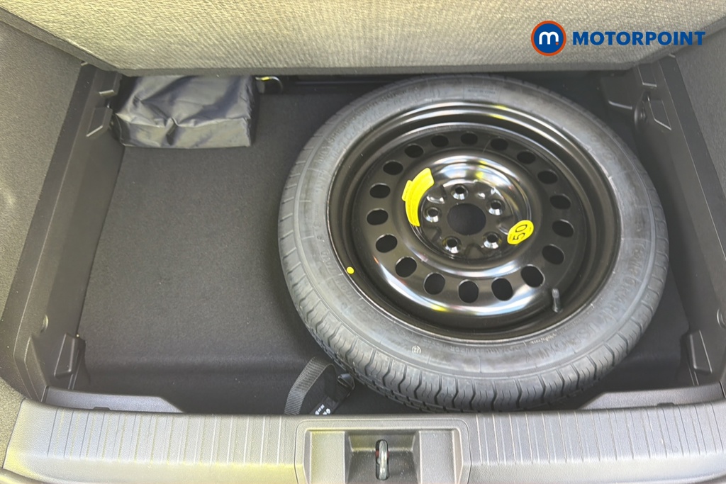 Renault Captur Techno Automatic Petrol-Electric Hybrid SUV - Stock Number (1635163) - 33rd supplementary image