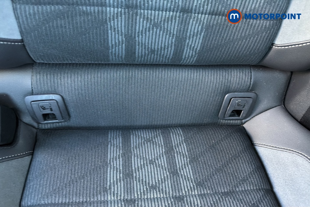 Volkswagen T-Roc R-Line Automatic Petrol SUV - Stock Number (1635575) - 27th supplementary image