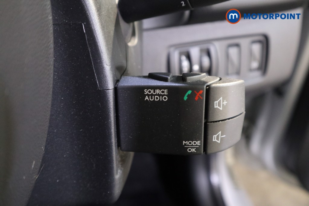 Renault Clio Gt Line Manual Petrol Hatchback - Stock Number (1615661) - 12th supplementary image