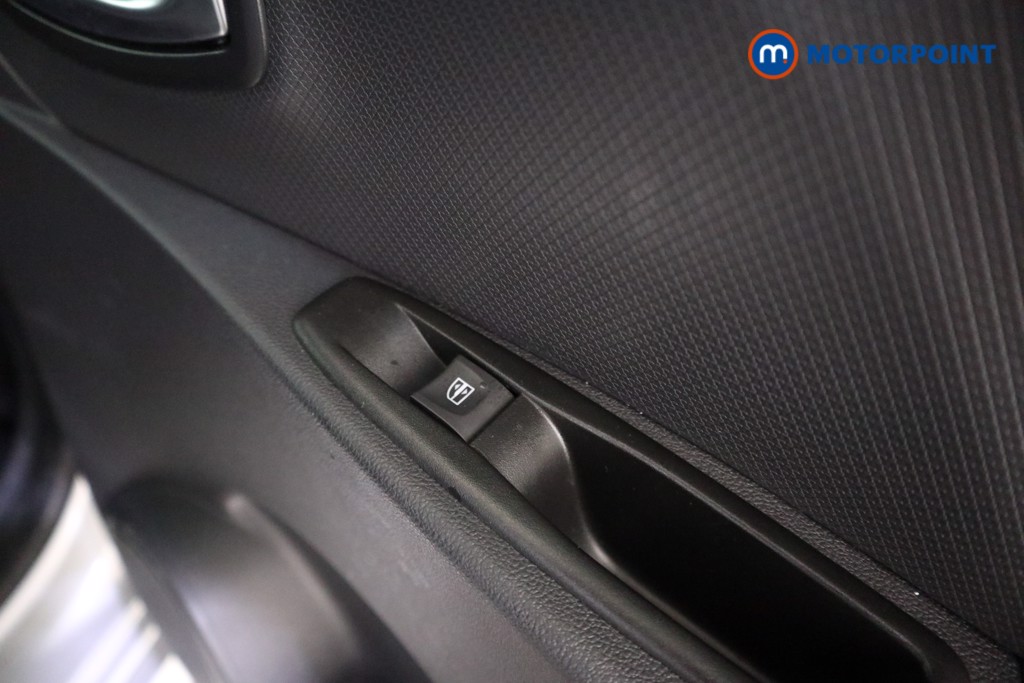 Renault Clio Gt Line Manual Petrol Hatchback - Stock Number (1615661) - 18th supplementary image