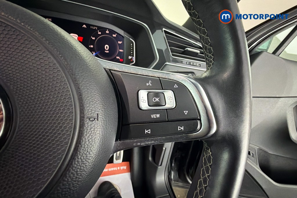 Volkswagen Tiguan R-Line Automatic Diesel SUV - Stock Number (1616024) - 4th supplementary image